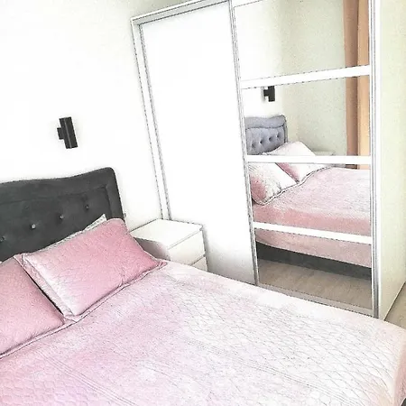 Romos Apartamentai Klaipedoje Клайпеда