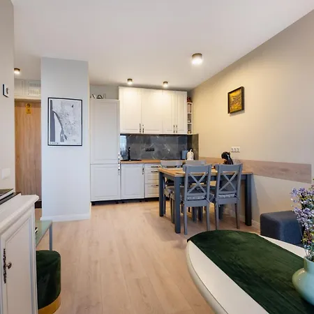 Romos Apartamentai Klaipedoje 클라이페다